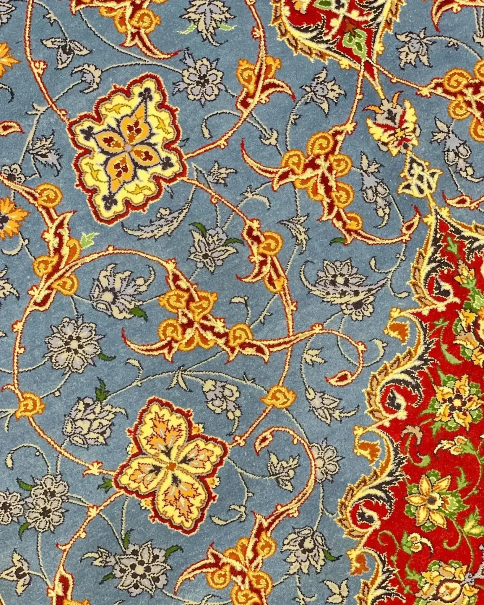 "Luxury Persian rug from the Saieed Davarie collection, hand-knotted with 640,000 knots per square meter, perfect for home decor."